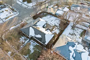 1625 Bunker Hill Dr, Joliet, IL 60435 - Photo 25