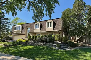 416 Trinity Ct, Buffalo Grove, IL 60089 - Photo 77