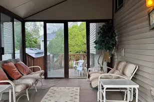 416 Trinity Ct, Buffalo Grove, IL 60089 - Photo 17