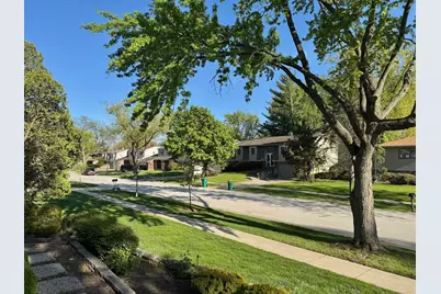 416 Trinity Court, Buffalo Grove, IL 60089 - Photo 35