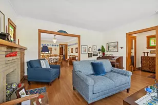 4957 N Lowell Ave, Chicago, IL 60630 - Photo 5