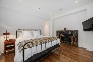 159 E Walton Pl, Chicago, IL 60611 - Photo 13