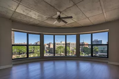 [Address not provided], Evanston, IL 60201 - Photo 3