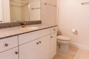 [Address not provided], Evanston, IL 60201 - Photo 17