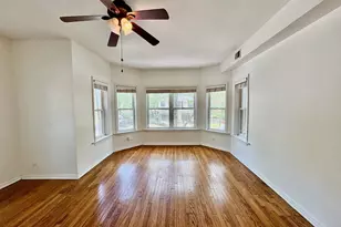 6042 N Kenmore Ave, Chicago, IL 60660 - Photo 3