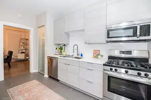 3644 N Pine Grove Ave, Chicago, IL 60613 - Photo 9