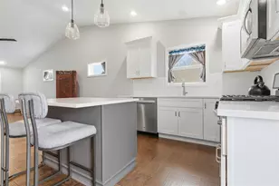 12 Misty Ln, Bloomington, IL 61705 - Photo 9