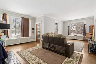 418 E Washington St, Marengo, IL 60152 - Photo 9