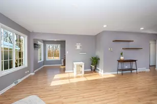 40184 N Liberty St, Antioch, IL 60002 - Photo 7