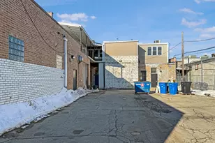 6415 W Irving Park Rd, Chicago, IL 60634 - Photo 15