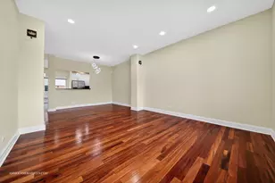 2164 W Concord Ln, Addison, IL 60101 - Photo 9