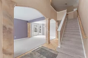 271 Stonegate Rd, Bolingbrook, IL 60440 - Photo 5