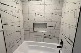 6230 W 63rd Pl, Chicago, IL 60638 - Photo 7