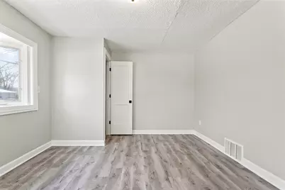 1421 Loretta Avenue, Joliet, IL 60436 - Photo 11