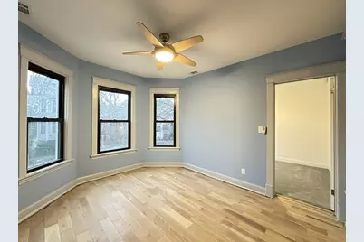 3245 N Lakewood Avenue #2, Chicago, IL 60657 - Photo 9