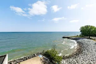 7729 N Eastlake Terrace, Chicago, IL 60626 - Photo 23