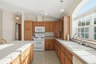 25538 S Shinnecock Dr, Monee, IL 60449 - Photo 7