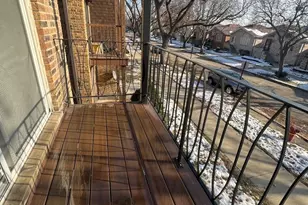 6732 W 64th Pl, Chicago, IL 60638 - Photo 5