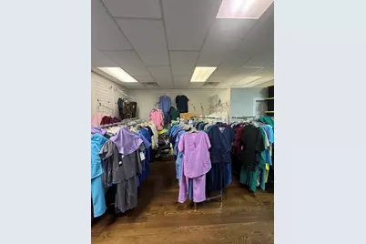 1022 W Leland Avenue, Chicago, IL 60640 - Photo 9