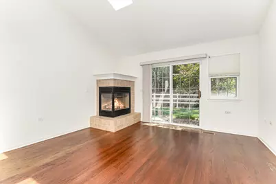 628 Belmont Lane, Carol Stream, IL 60188 - Photo 3