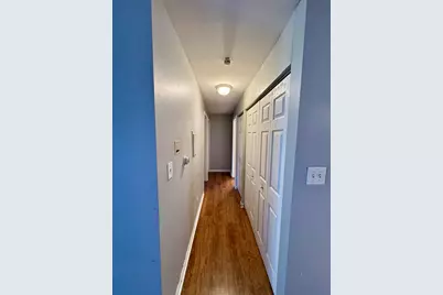 1075 Higgins Quarters Drive #3-208, Hoffman Estates, IL 60169 - Photo 9