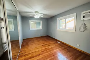 670 Lakeview Ln, Hoffman Estates, IL 60169 - Photo 15