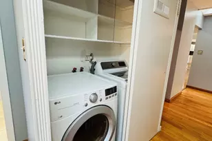 670 Lakeview Ln, Hoffman Estates, IL 60169 - Photo 13