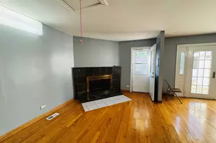 670 Lakeview Ln, Hoffman Estates, IL 60169 - Photo 7