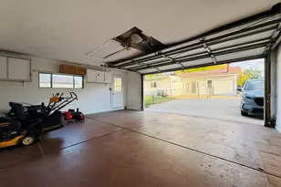 670 Lakeview Ln, Hoffman Estates, IL 60169 - Photo 19