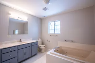 1629 Syracuse Ln, Schaumburg, IL 60193 - Photo 33