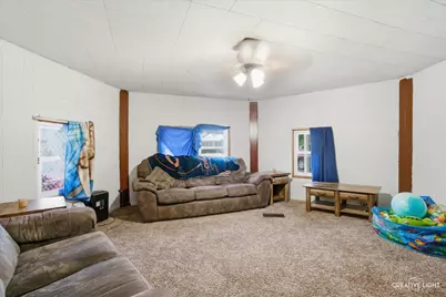 115 Cedar Street, Sandwich, IL 60548 - Photo 3