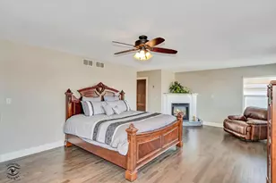 14301 Surrey Ct, Homer Glen, IL 60491 - Photo 19