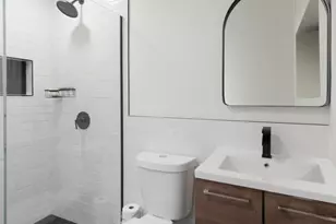 128 S Villa Ave, Addison, IL 60101 - Photo 17