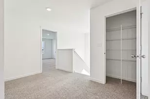 3006 Old Castle Rd, Joliet, IL 60435 - Photo 17