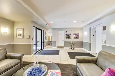 425 Village Green Road #213, Lincolnshire, IL 60069 - Photo 25