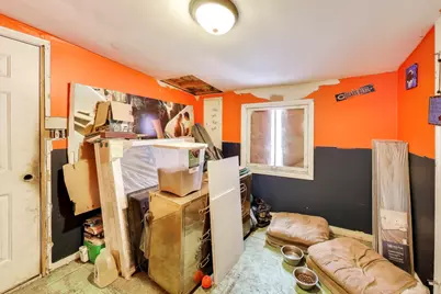 4910 Parkview Drive, McCullom Lake, IL 60050 - Photo 15