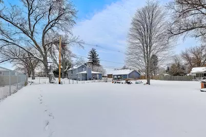 4910 Parkview Drive, McCullom Lake, IL 60050 - Photo 21