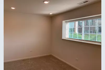 285 Lakeshore Drive, Oswego, IL 60543 - Photo 23