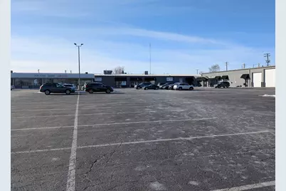 1600 E Lincoln Highway #19, Dekalb, IL 60115 - Photo 9