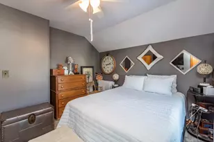 519 N Ash St, Waukegan, IL 60085 - Photo 15