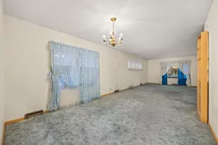 3251 N Schultz Dr, Lansing, IL 60438 - Photo 3