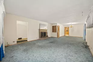 3251 N Schultz Dr, Lansing, IL 60438 - Photo 5