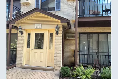 5139 N East River Road #170B, Chicago, IL 60656 - Photo 1