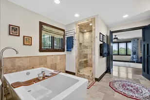 1886 Clover Dr, Inverness, IL 60067 - Photo 21