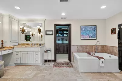 1886 Clover Drive, Inverness, IL 60067 - Photo 19