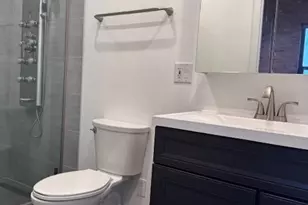 2001 S Calumet Ave, Chicago, IL 60616 - Photo 7