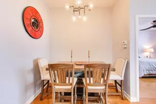 3140 N Sheffield Ave, Chicago, IL 60657 - Photo 7