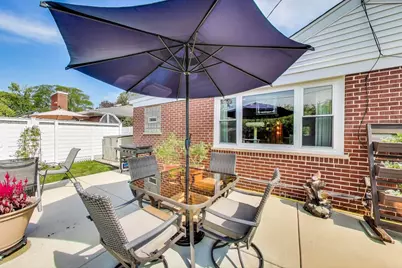 304 Amherst Avenue, Des Plaines, IL 60016 - Photo 25