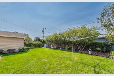 304 Amherst Avenue, Des Plaines, IL 60016 - Photo 21