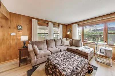 304 Amherst Avenue, Des Plaines, IL 60016 - Photo 11